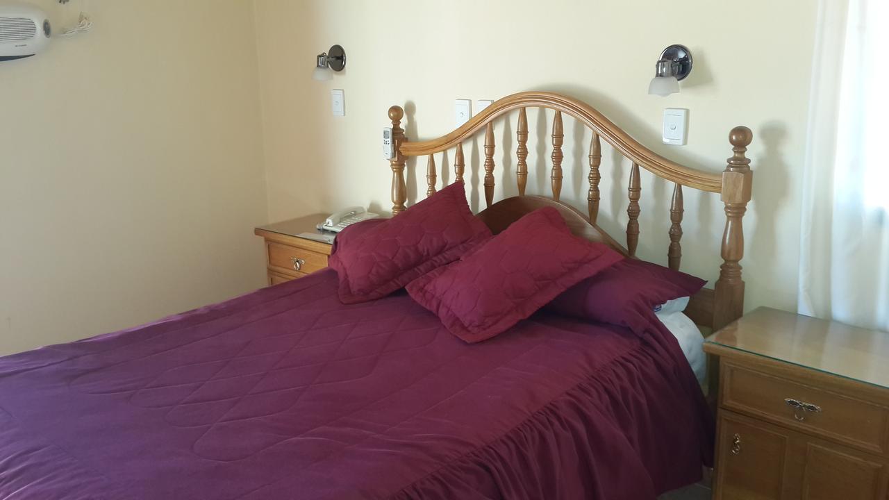 Gran Hotel Arauco Aimogasta エクステリア 写真