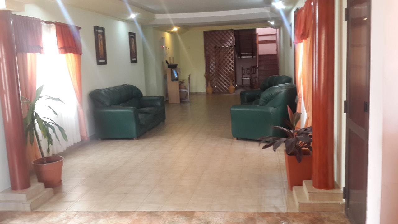 Gran Hotel Arauco Aimogasta エクステリア 写真